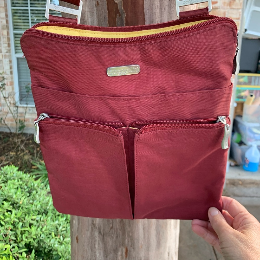 Baggallini Purse